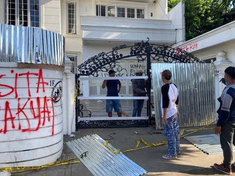 Uya Kuya Minta Doa Usai Rumah Digedor Massa!
