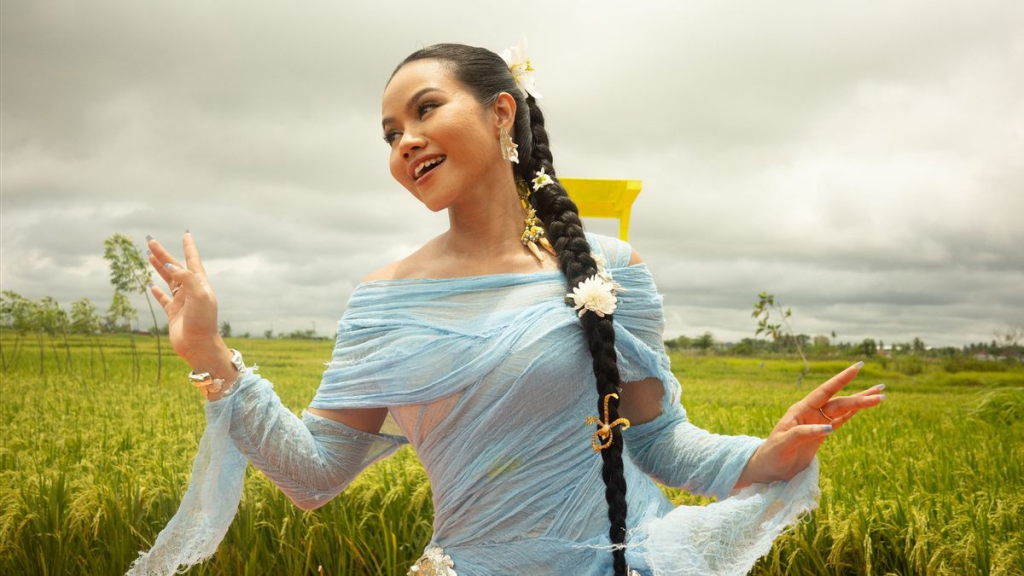 Video Musik Baru Yura Yunita dengan Visual Memukau: Analisis Karya 2025