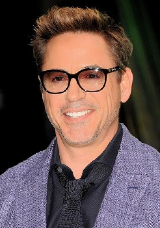 Perjalanan Karir Robert Downey Jr: Dari Awal Sederhana hingga Ikon Hollywood